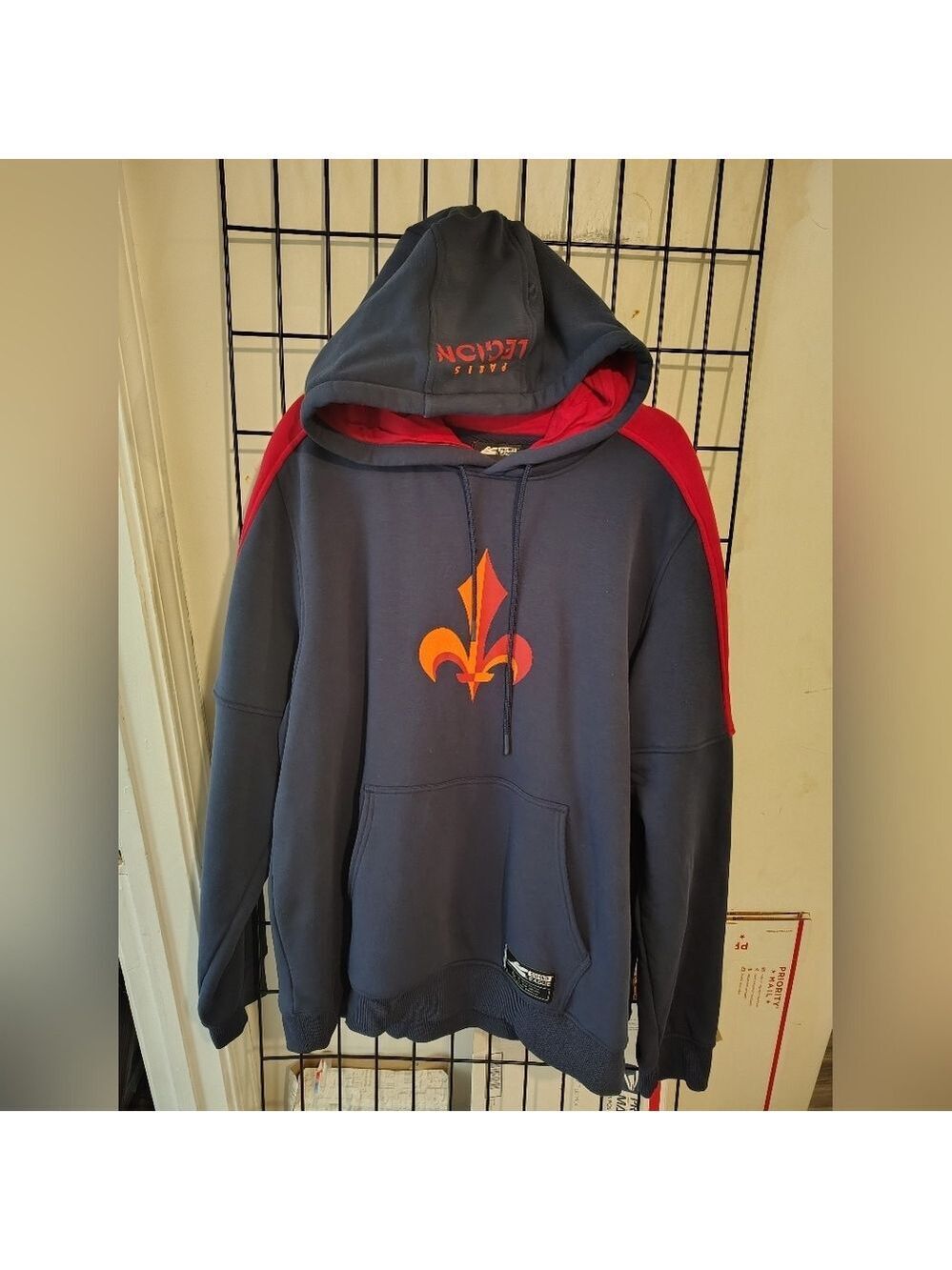 CALL OF DUTY LEAGUE - PARIS LEGION PRO HOODED LONG SLEEVE SWEATSHIRT